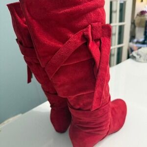 Perugia Red Suede Slouch Boots – Italian Leather – Women's 8 (Approx)